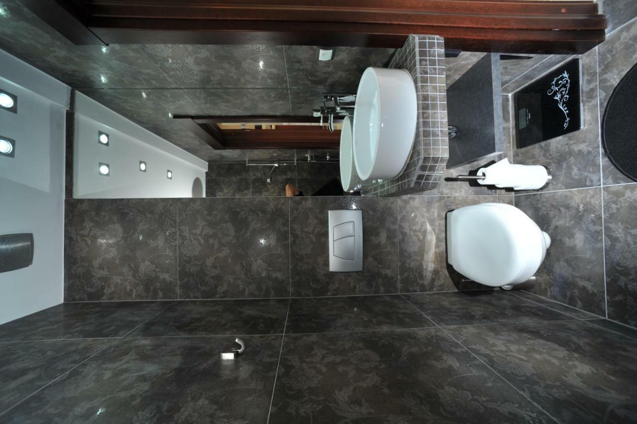 Apartament Na Fali *